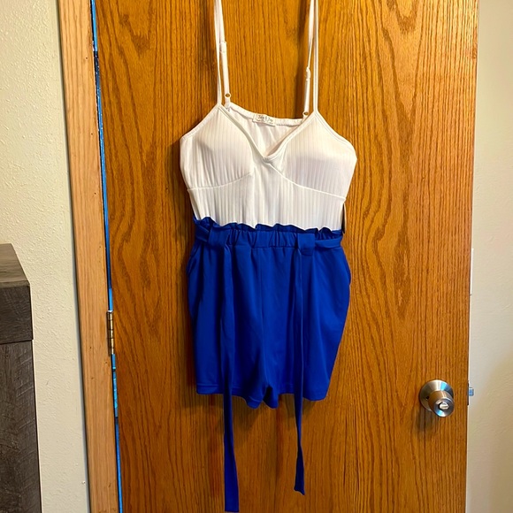 Women’s Summer Romper - Picture 1 of 2